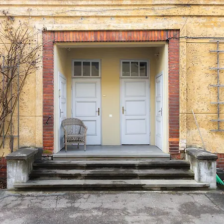 Apartment Kronvalda - Walk To Old Town - Free P Riga